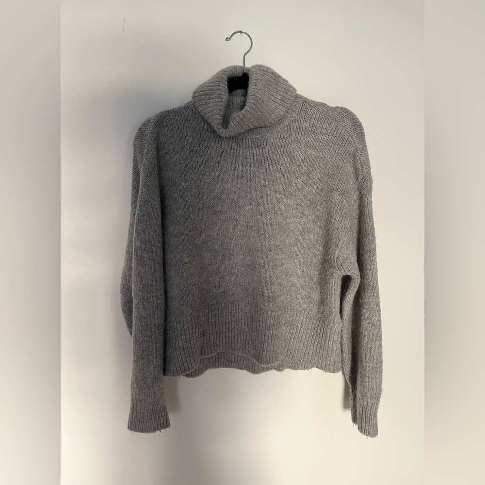 H&M Turtleneck